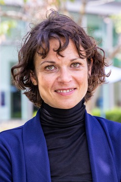 Claudia Loebel